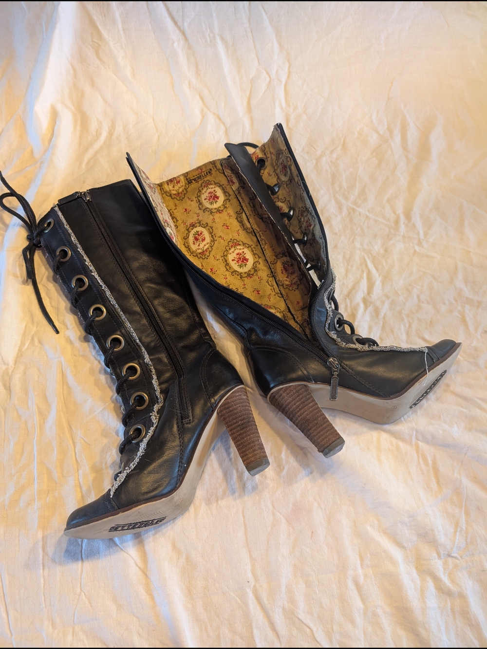 2/60$ Seychelles Black Lace-Up Leather Heeled Boots - Picture 6 of 13